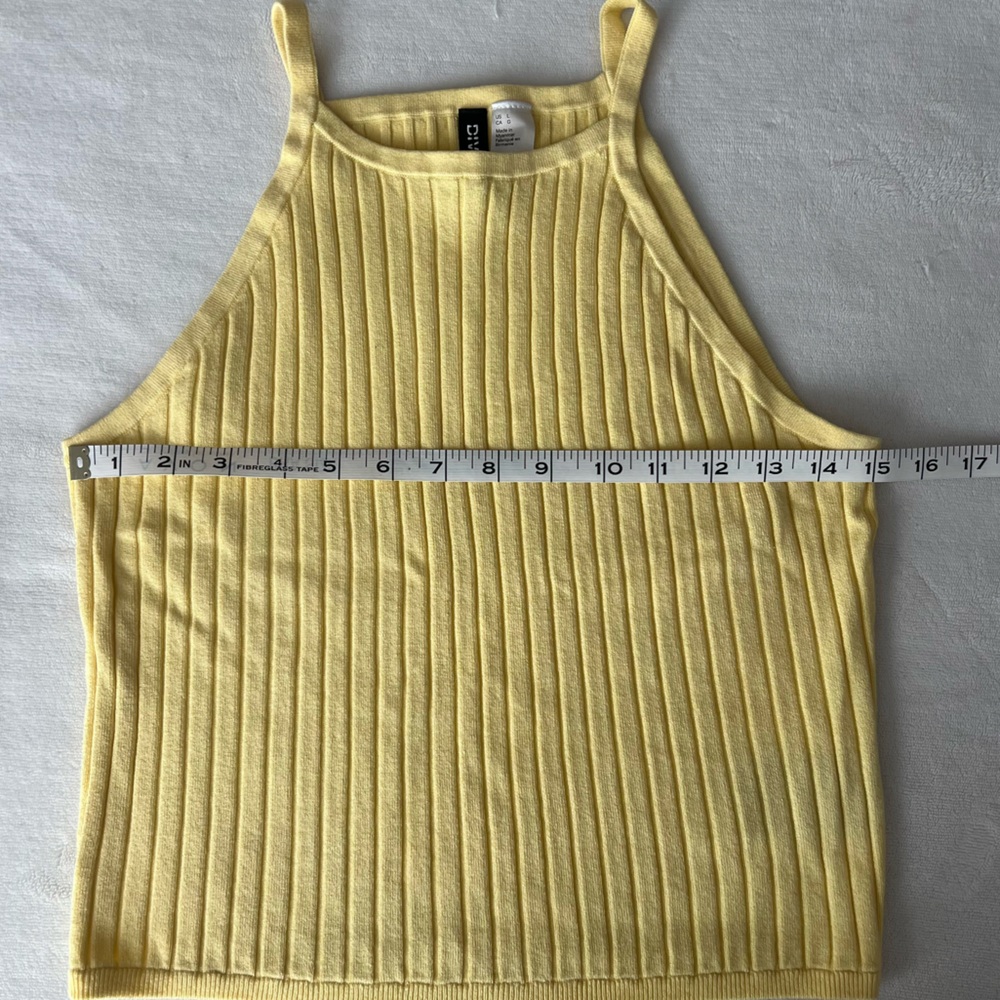❤️ H&M | Divided Yellow Ribbed Sweater Tank - Picture 4 of 6